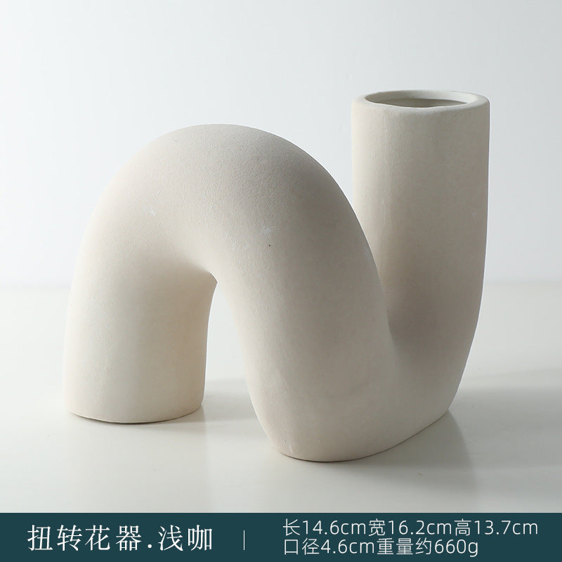 Nordic Ceramic Vase for Dried Flowers - Minimalist Decor